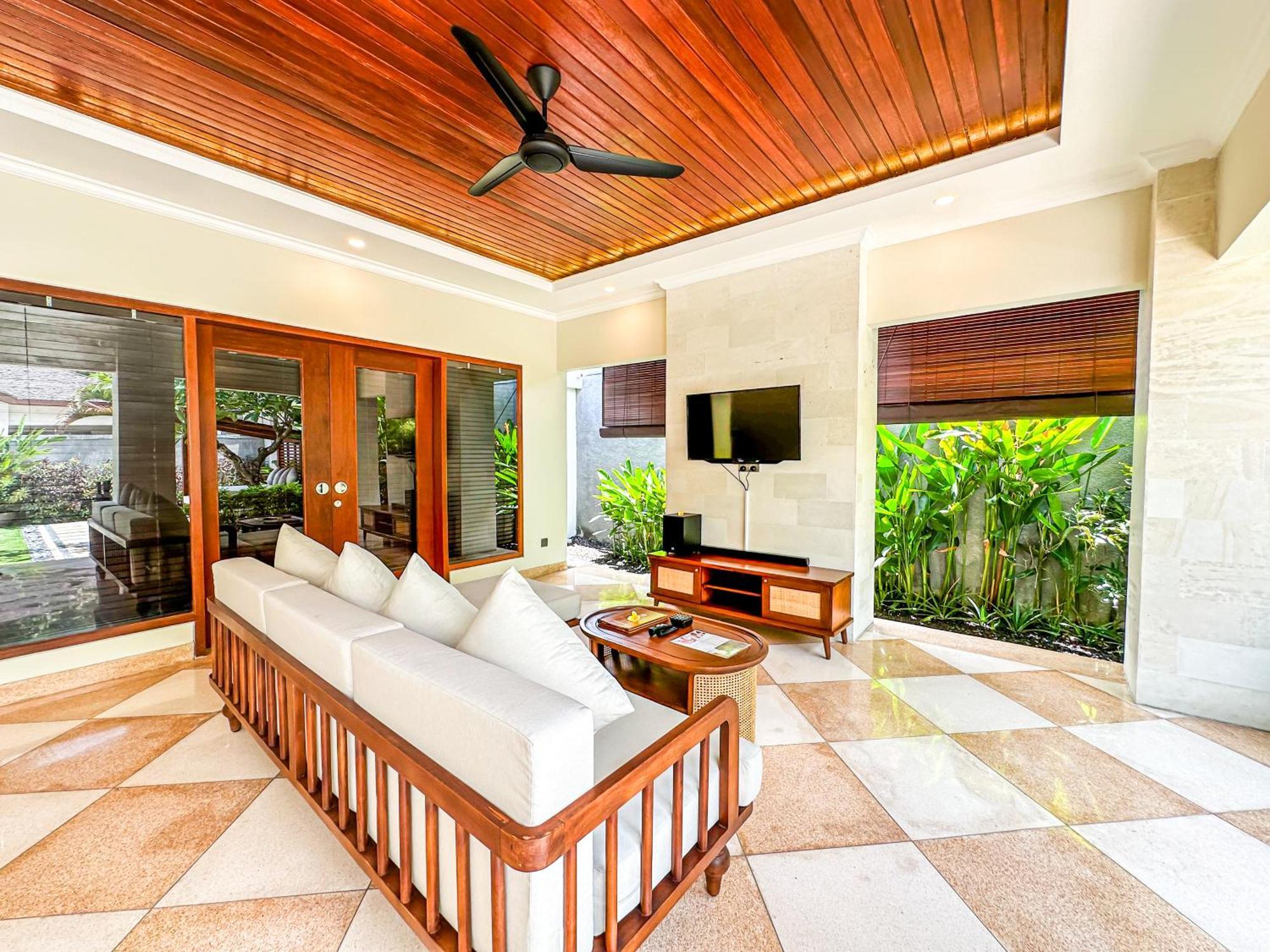 Ghana Villa Seminyak By Pramana Villas Buitenkant foto